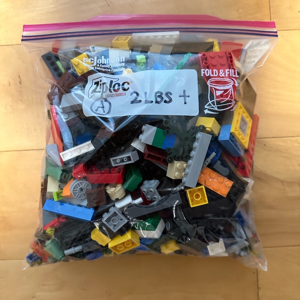 Lego pieces 2 LBS plus - one gallon bag #A